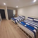 The Shed - Sea Side Sauna Retreat
