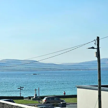 The Shed - Sea Side Sauna Retreat