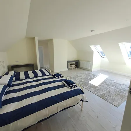 Holiday home The Shed - Sea Side Sauna Retreat